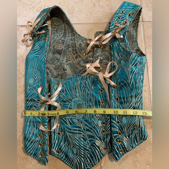 Lace up underbust corset - Picture 7 of 10